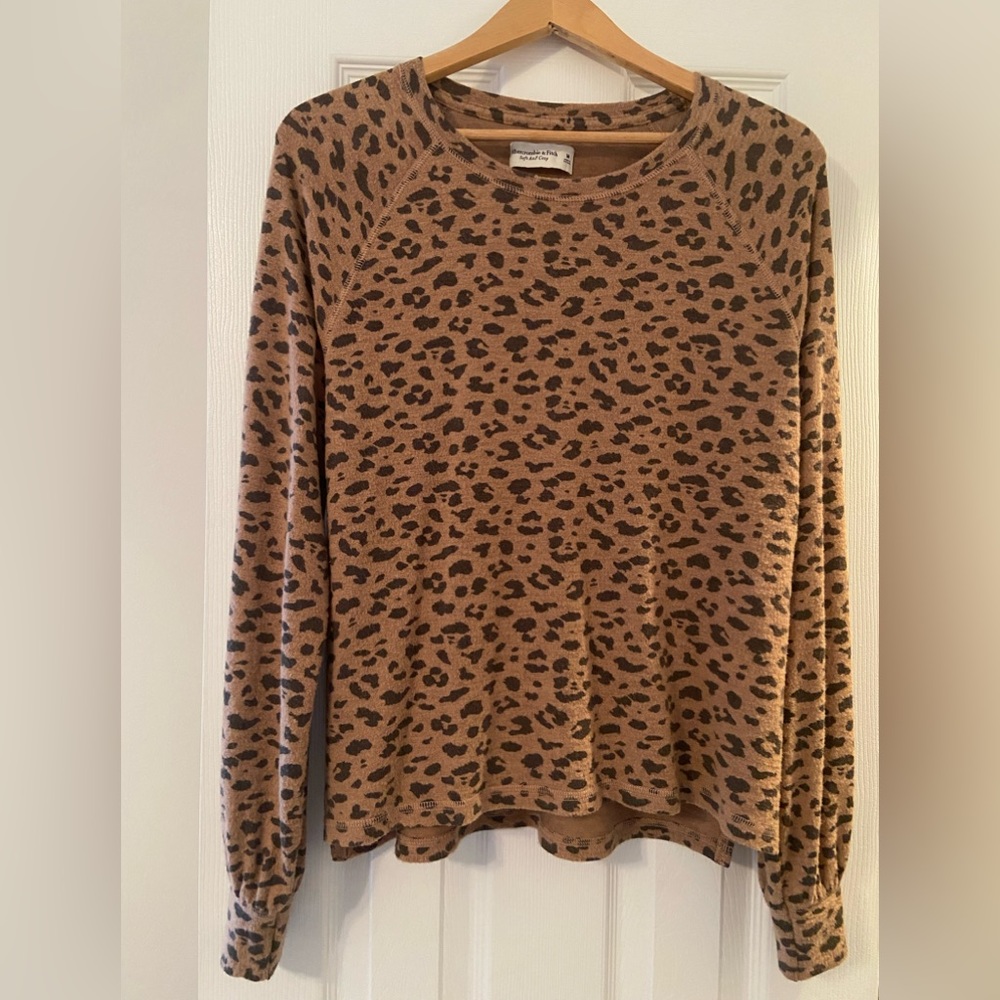 Abercrombie & Fitch Top